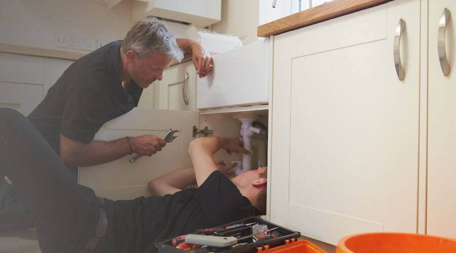 Professional burst pipe repair services in Glen Flora, TX